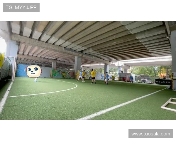 星空足球俱乐部：用足球点亮星空，开启无限可能的星辰之旅